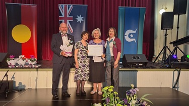 Inductee Nikki Marshall with Cr Hood, Heather Mutimer and Cr Bray